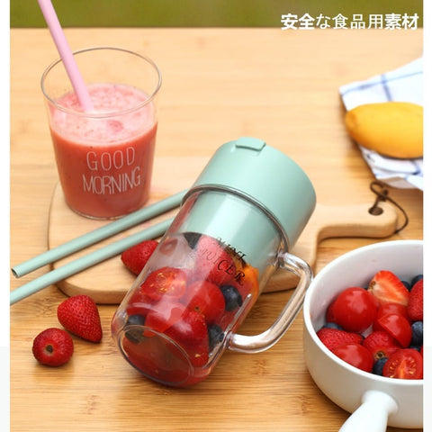 Portable Mug Blender with Straw – Mini Cordless Juicer